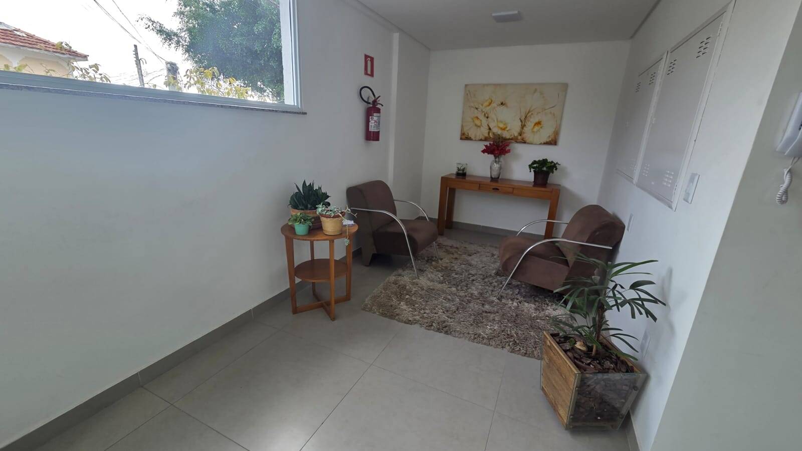 Apartamento à venda com 2 quartos, 58m² - Foto 4